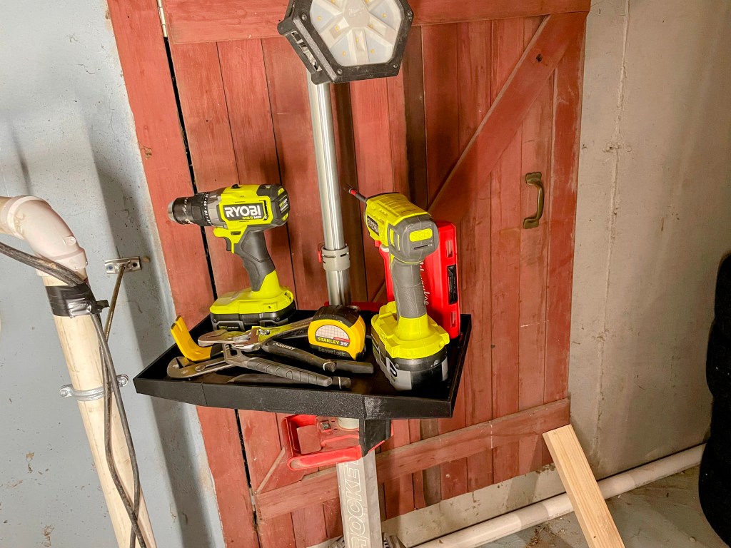 Rocket light tool tray attachment
